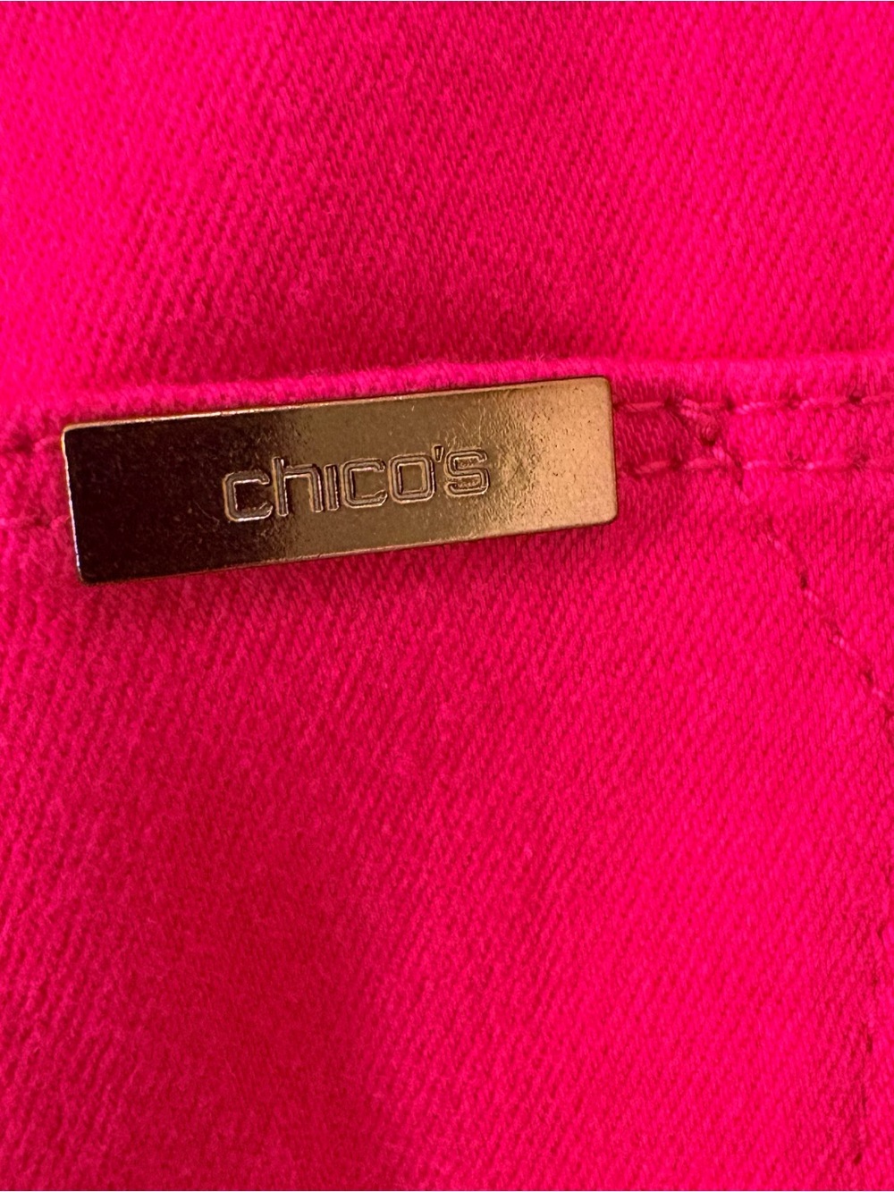 Chico's Hot Pink Stretch So Slimming Girlfriend Slim Leg Ankle Jeans Sz 6 - Picture 5 of 13